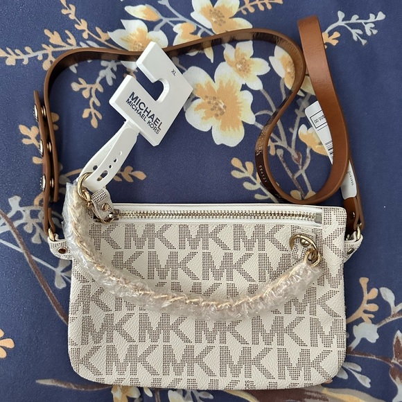 Michael Kors Waistbag/Fannybag - Picture 1 of 4